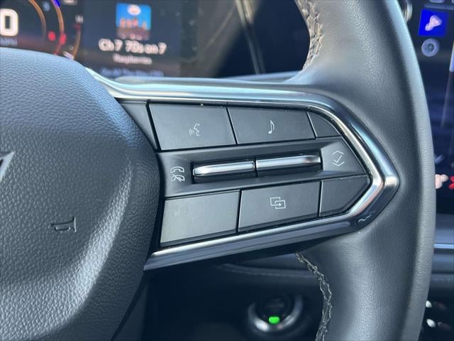 2025 Chevrolet Suburban LT