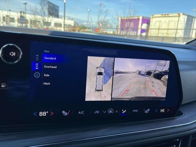 2025 Chevrolet Suburban LT