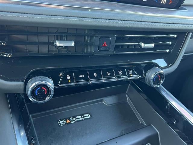 2025 Chevrolet Suburban LT