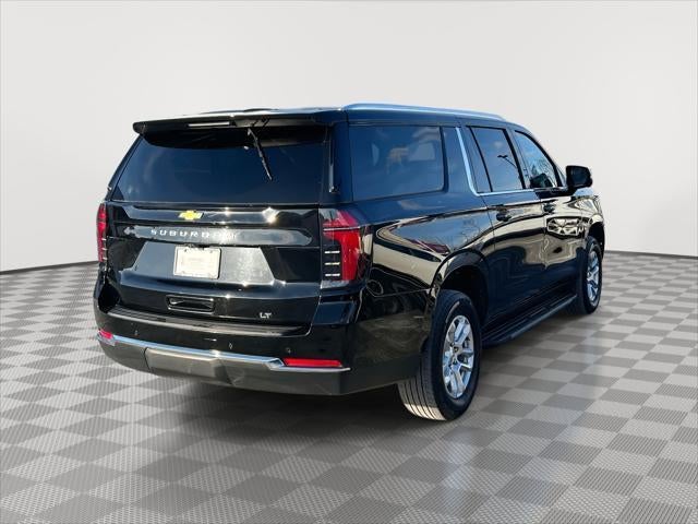 2025 Chevrolet Suburban LT