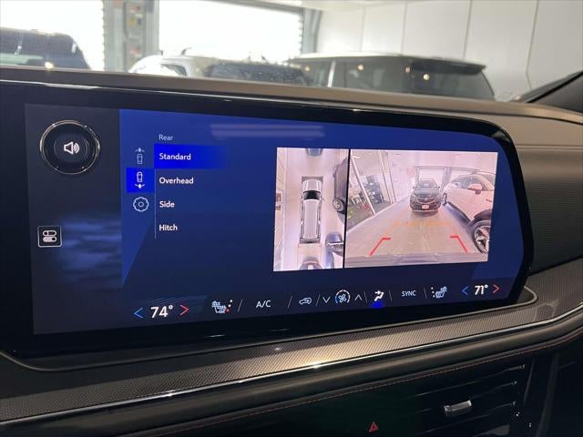 2025 Chevrolet Suburban RST