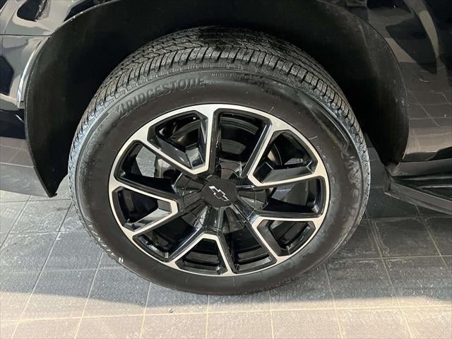 2025 Chevrolet Suburban RST