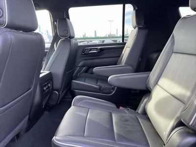 2025 Chevrolet Suburban Premier