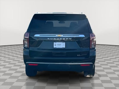 2024 Chevrolet Suburban LT
