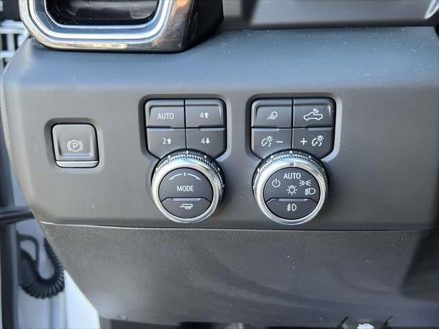 2024 GMC Sierra 3500 HD Denali Ultimate DRW