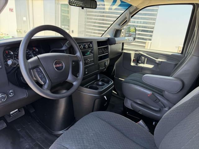 2025 GMC Savana Cargo Base