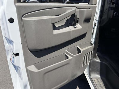 2025 GMC Savana Cargo Base