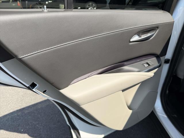 2023 Cadillac XT4 AWD Luxury