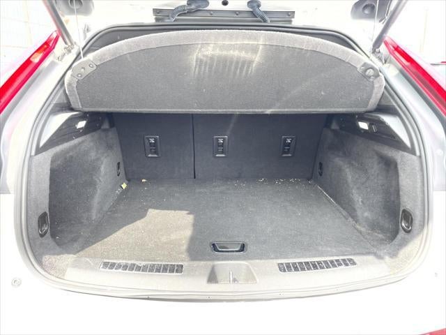 2020 Cadillac XT4 FWD Premium Luxury