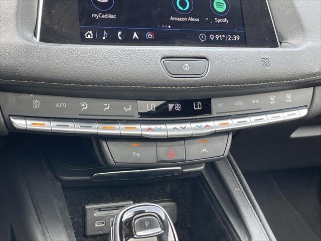 2020 Cadillac XT4 FWD Premium Luxury