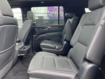 2023 Cadillac Escalade ESV Premium Luxury