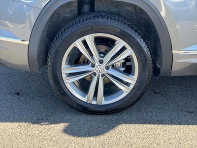 2019 Volkswagen Atlas 3.6L V6 SE w/Technology R-Line