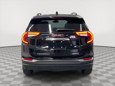 2022 GMC Terrain AT4