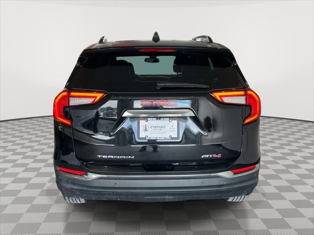 2022 GMC Terrain AT4