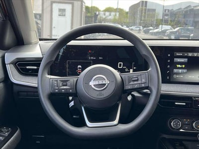 2025 Nissan Kicks SV