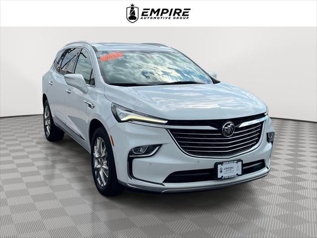 2023 Buick Enclave Essence AWD's photo