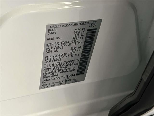 2023 Nissan Pathfinder SL