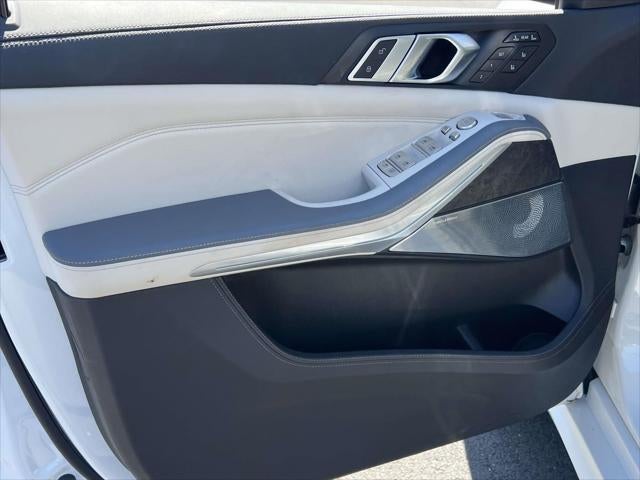 2024 BMW X7 ALPINA XB7