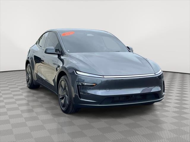 2026 Tesla Model Y Premium