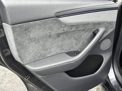 2026 Tesla Model Y Premium