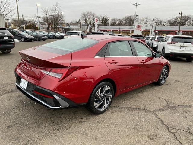 2025 Hyundai Elantra SEL Convenience