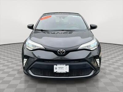 2022 Toyota C-HR XLE