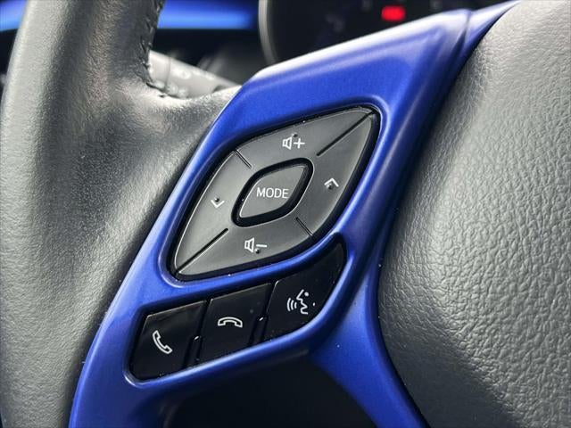 2022 Toyota C-HR XLE