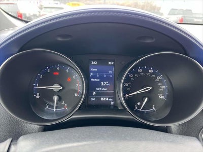 2022 Toyota C-HR XLE