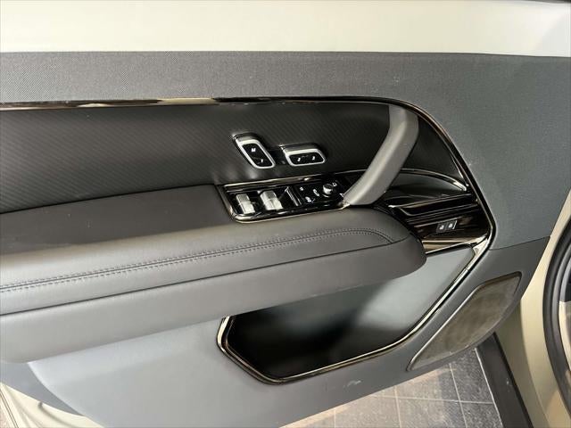 2024 Land Rover Range Rover Sport SV Edition One Carbon Bronze