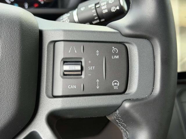 2026 Land Rover Defender X-Dynamic SE