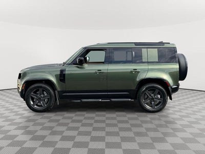 2026 Land Rover Defender X-Dynamic SE