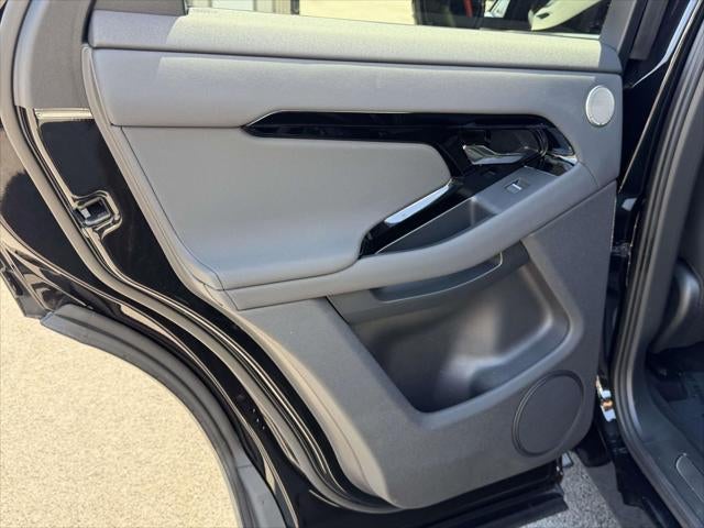 2025 Land Rover Range Rover Evoque Dynamic SE