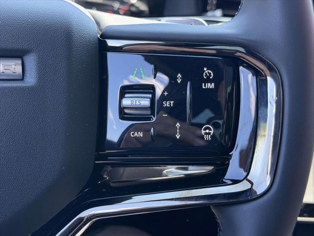 2025 Land Rover Range Rover Evoque Dynamic SE