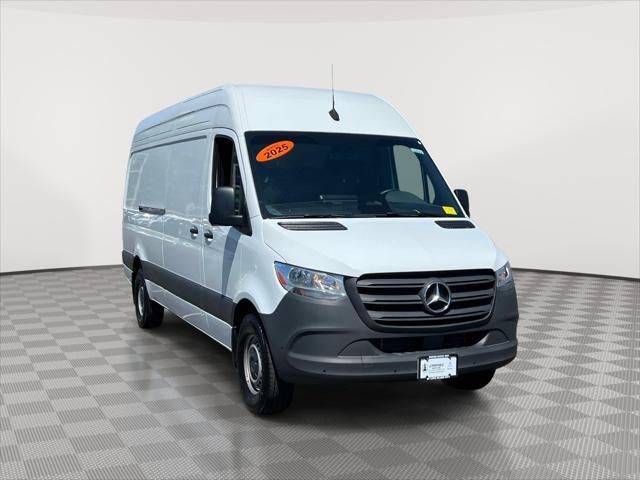 2025 Mercedes-Benz Sprinter 2500 170 WB High Roof's photo