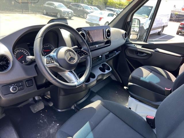2025 Mercedes-Benz Sprinter Cargo Van Base