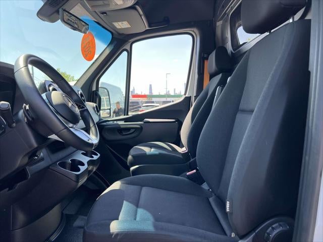 2025 Mercedes-Benz Sprinter Cargo Van Base