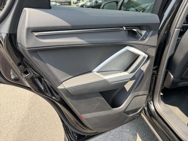 2023 Audi Q3 S line Premium