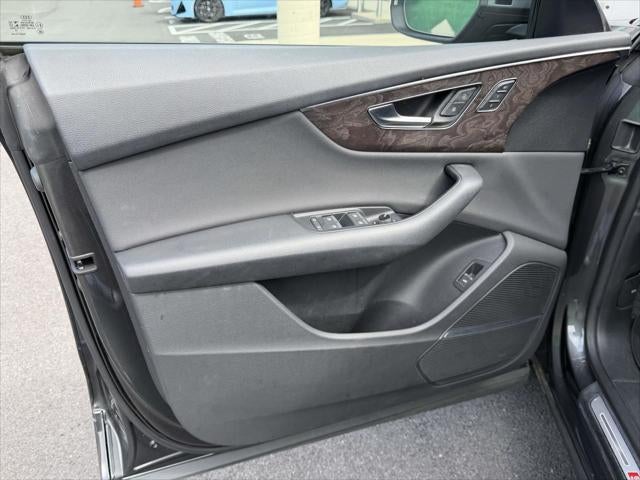 2019 Audi Q8 Premium Plus