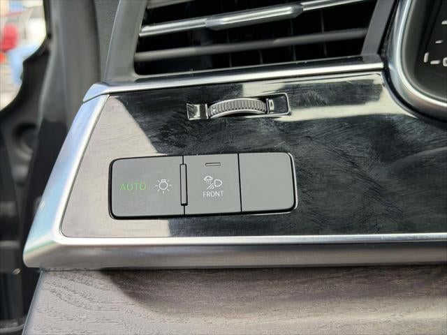 2019 Audi Q8 Premium Plus