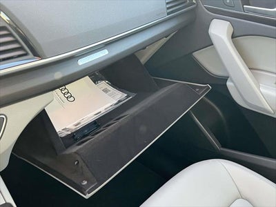 2022 Audi Q5 S line Premium