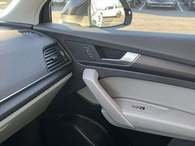 2022 Audi Q5 S line Premium