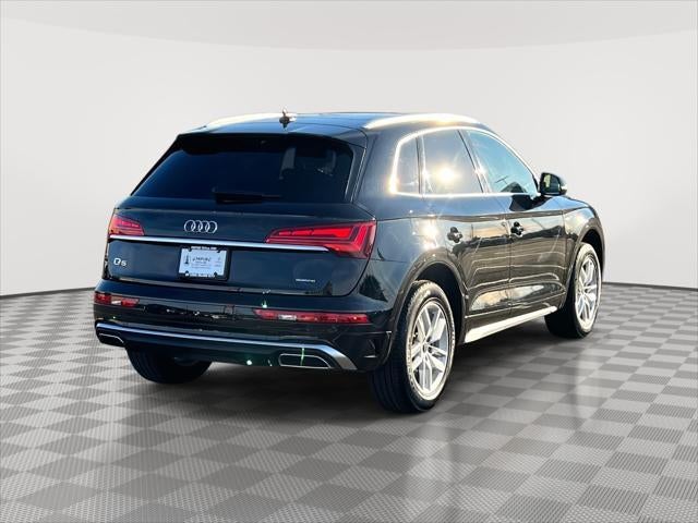 2022 Audi Q5 S line Premium