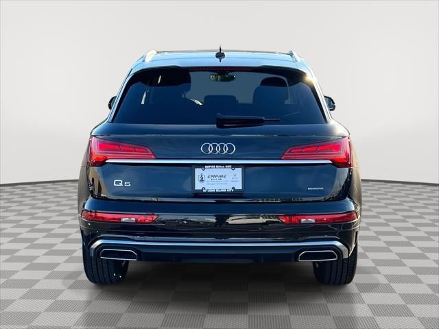 2022 Audi Q5 S line Premium