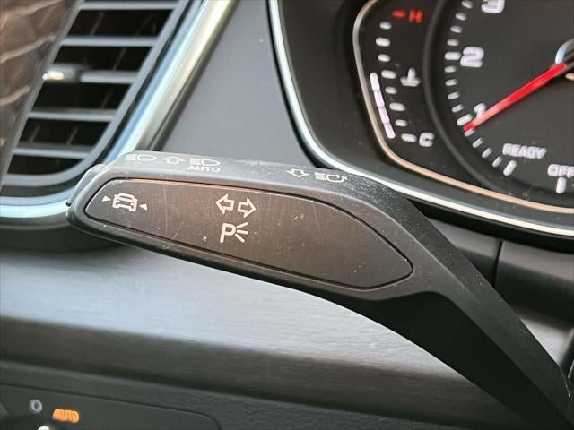 2022 Audi Q5 S line Premium