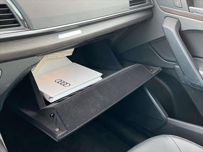 2022 Audi Q5 S line Premium