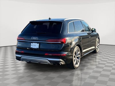 2022 Audi SQ7 Prestige